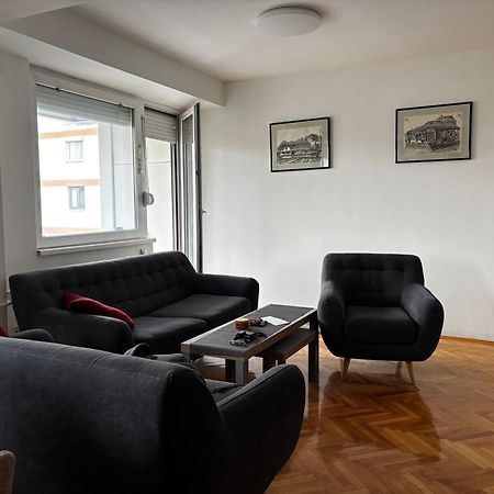 Central Skopje Apartment מראה חיצוני תמונה